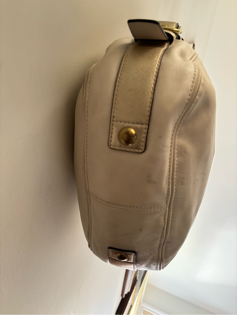 Coach Maggie White Leather Hobo Shoulder Bag Style 12939! - Picture 12 of 15